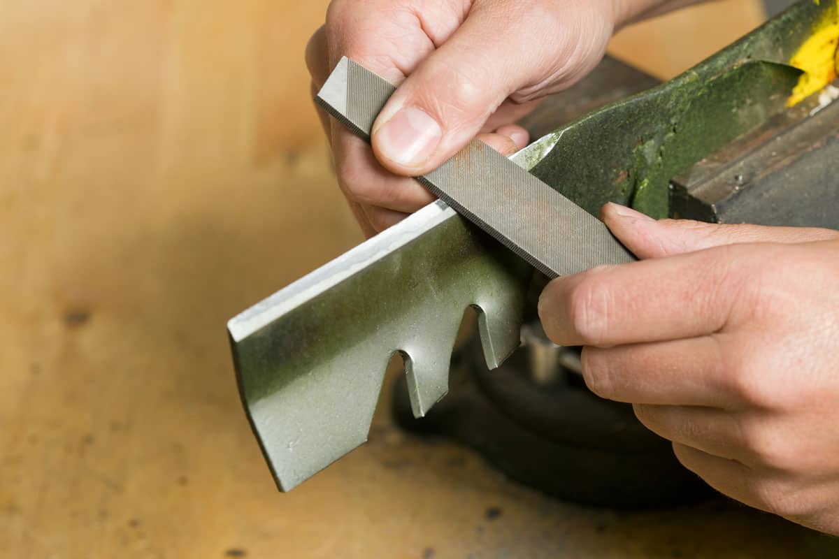 Lawnmower Blade Sharpening with File