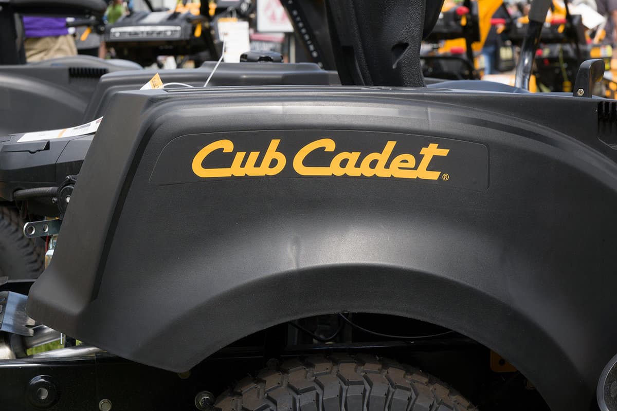 Cub Cadet riding lawn mower logo