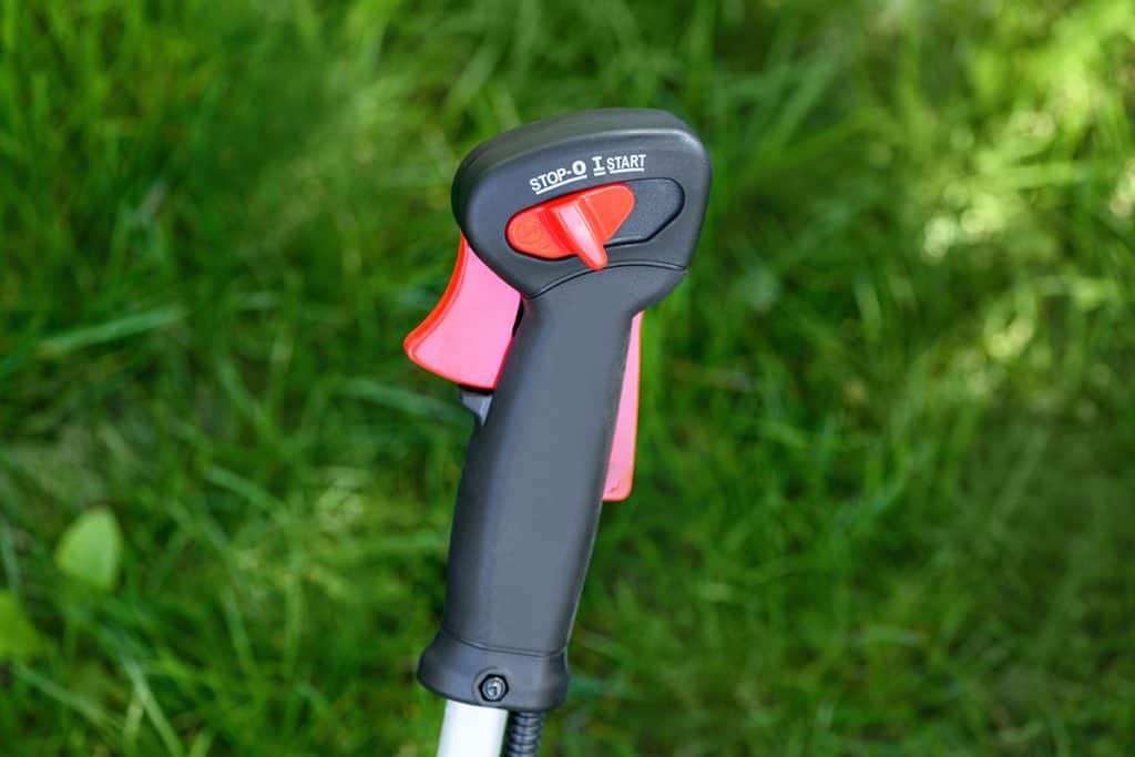Gas handle for a gas trimmer